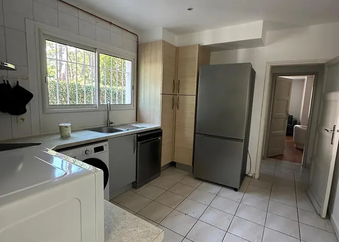 La Petite Vague Du Pyla