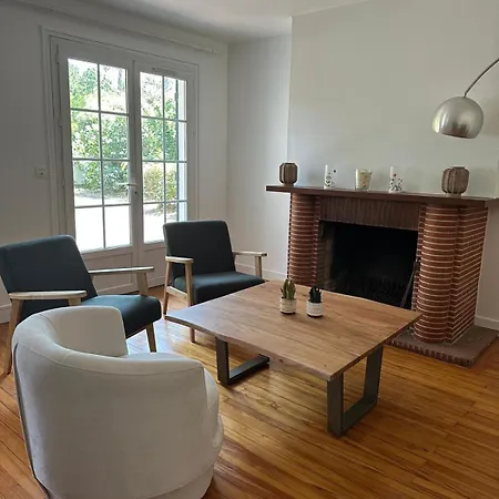 La Petite Vague Du Pyla *