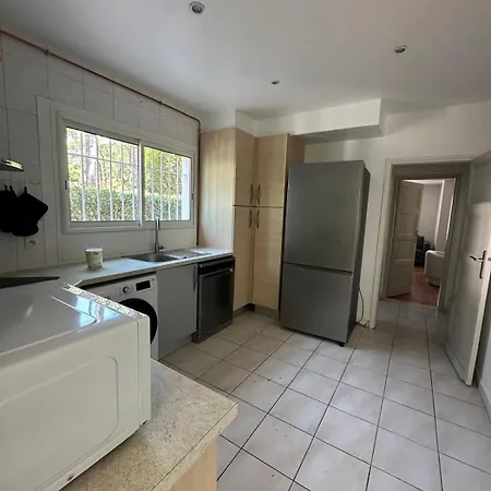 La Petite Vague Du Pyla