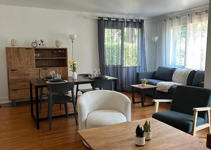 La Petite Vague Du Pyla * La Teste-de-Buch