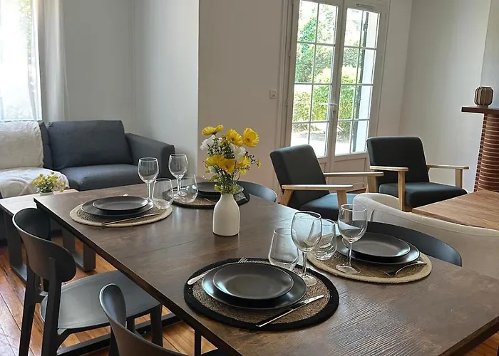 La Petite Vague Du Pyla * La Teste-de-Buch